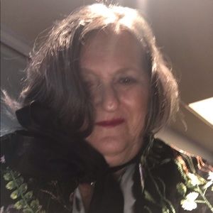 Meet your Posher, Pamela